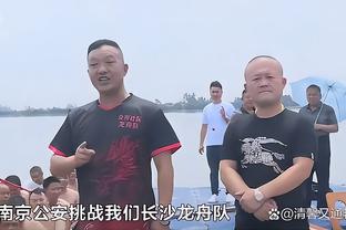 经纪人：梅雷特与那不勒斯在进行续约谈判，如果不成功明夏会离队